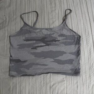 Used- American Eagle Top